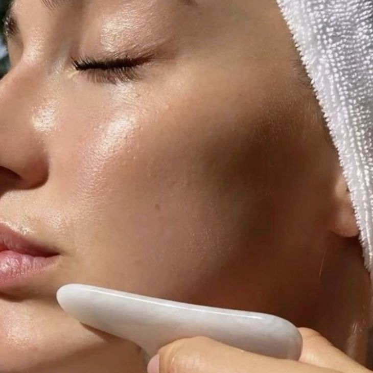 Lymphatic Drainage & Gua Sha Massage